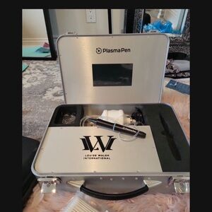 PlasmaPen Device with Smokey Vac